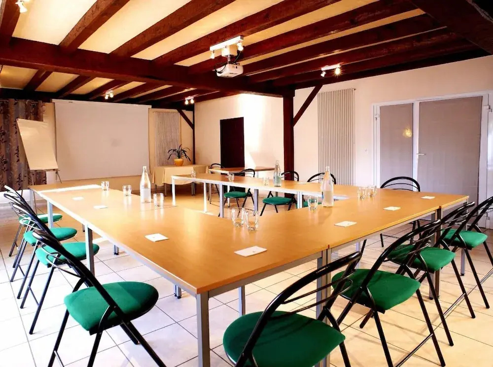 Logis Hotel Le Laurier Fleuri