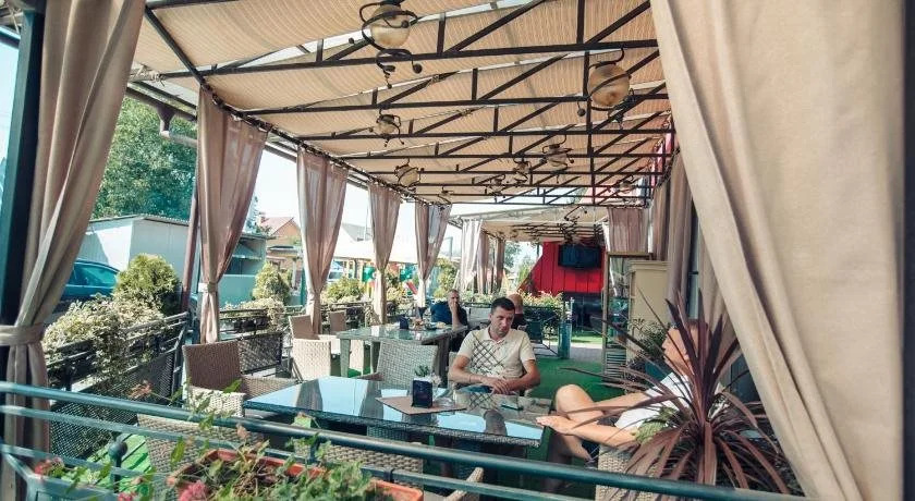 Premiere Hotel