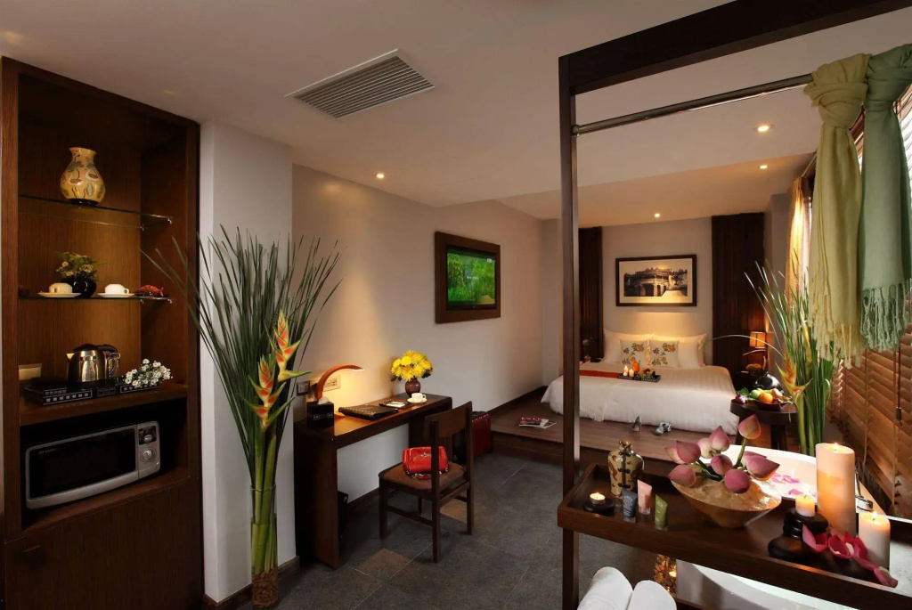 Silverland Sakyo Hotel