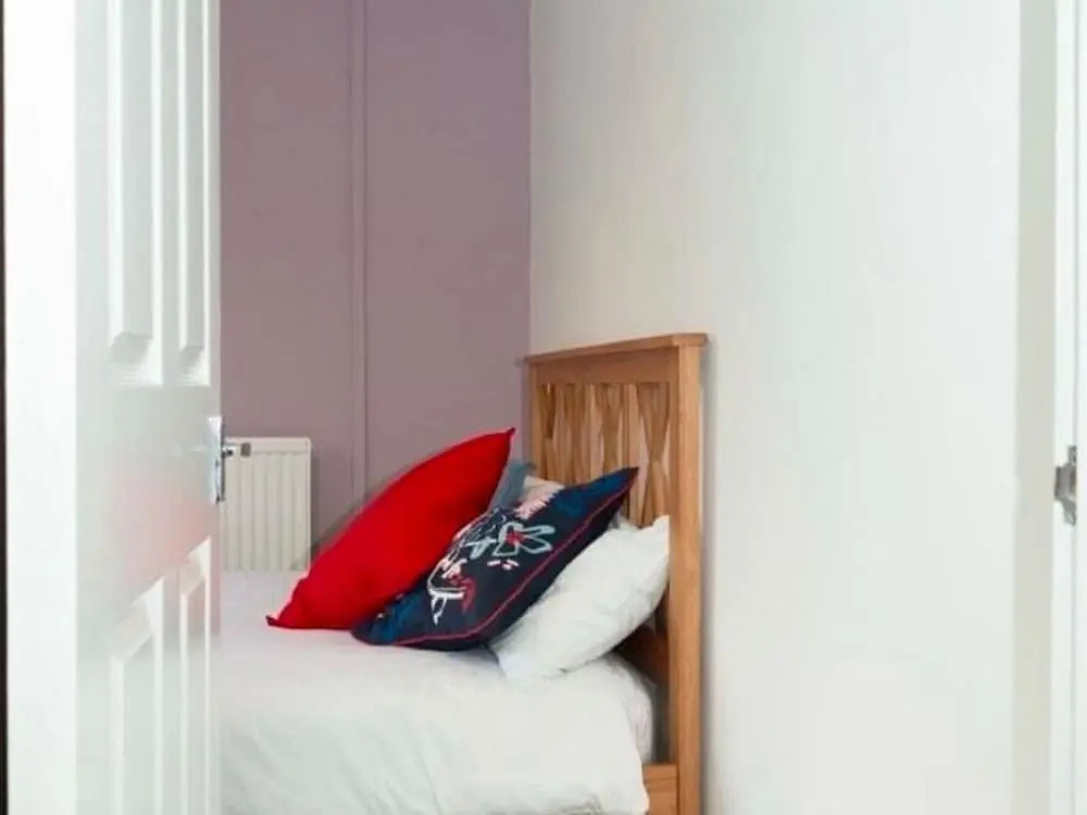 Homely Holiday Home in Gloucester Near Over Bridge