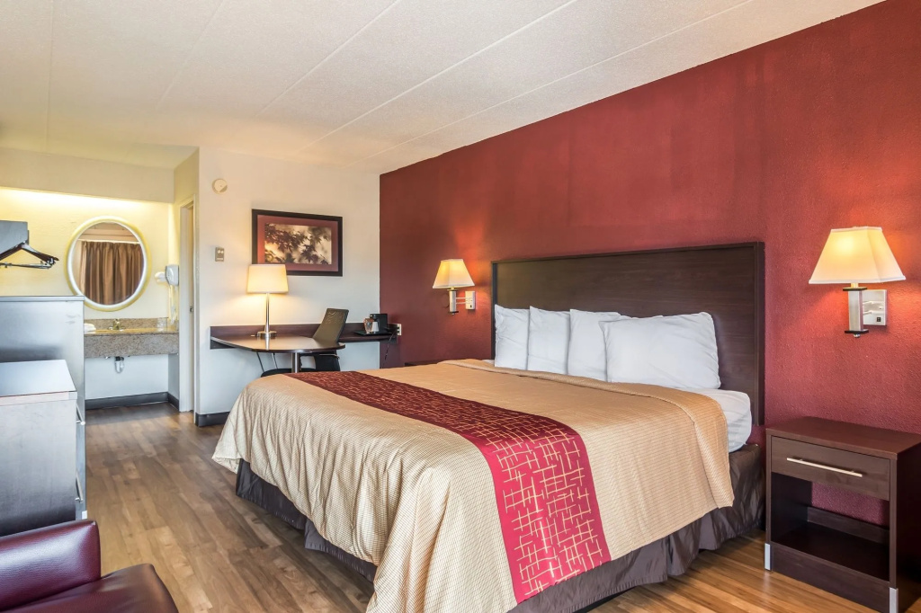 Red Roof Inn Columbia, MO