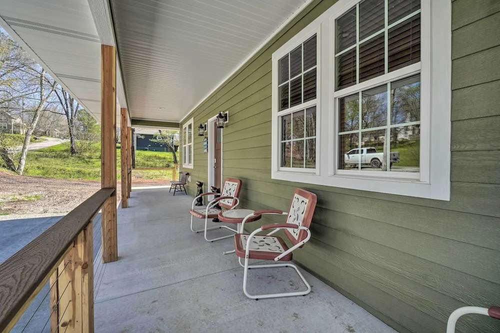 Modern Retreat w/ Deck: Walk to White River!