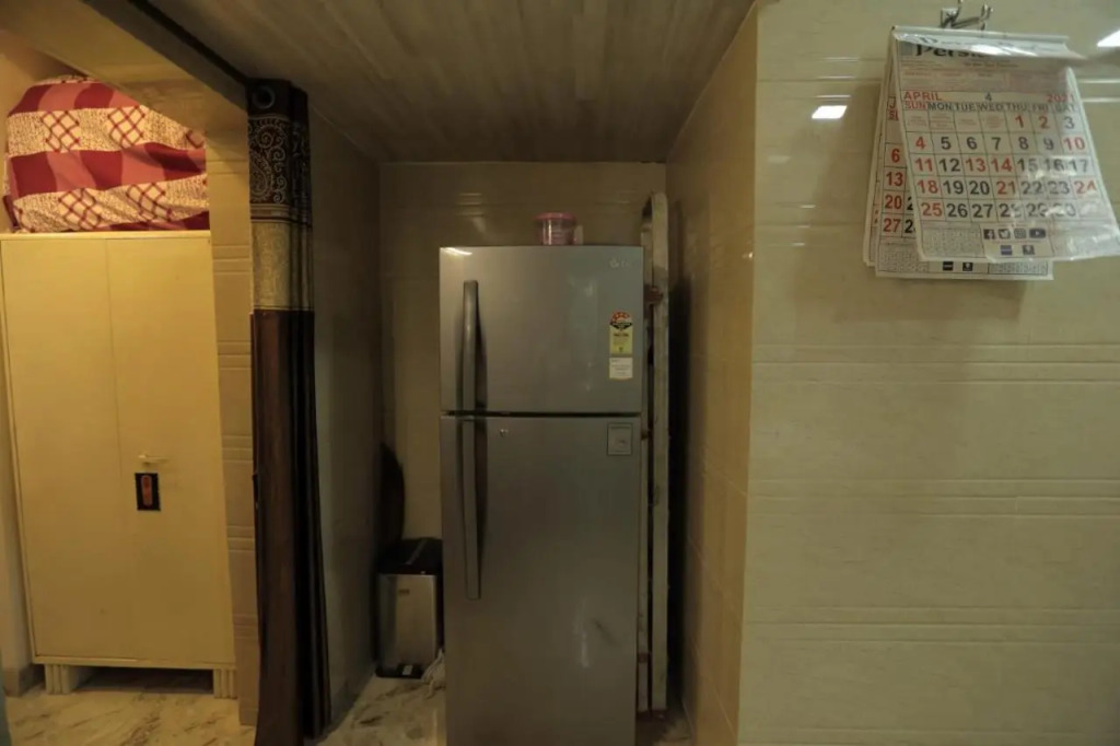 Cozy Furnished Apartment One Block From The Ocean
