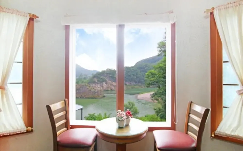 Youngwol Dongkang Village Caravan