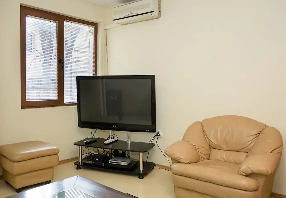 FM Premium 2-BDR Apartment - Red Square Varna