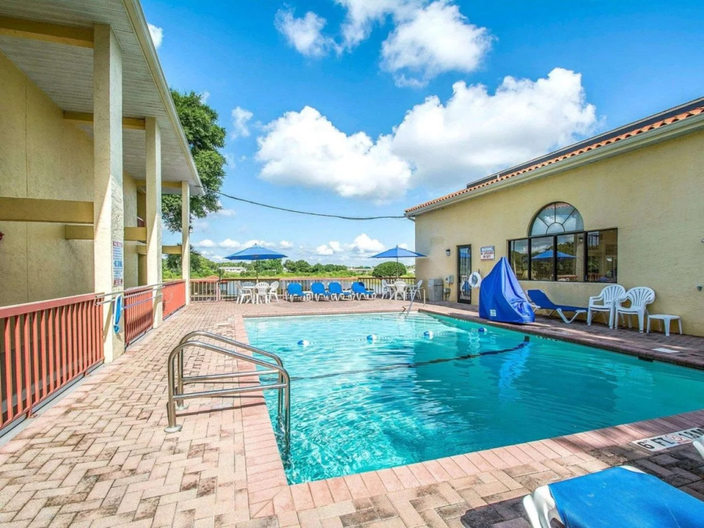 Quality Inn & Suites Mt Dora North