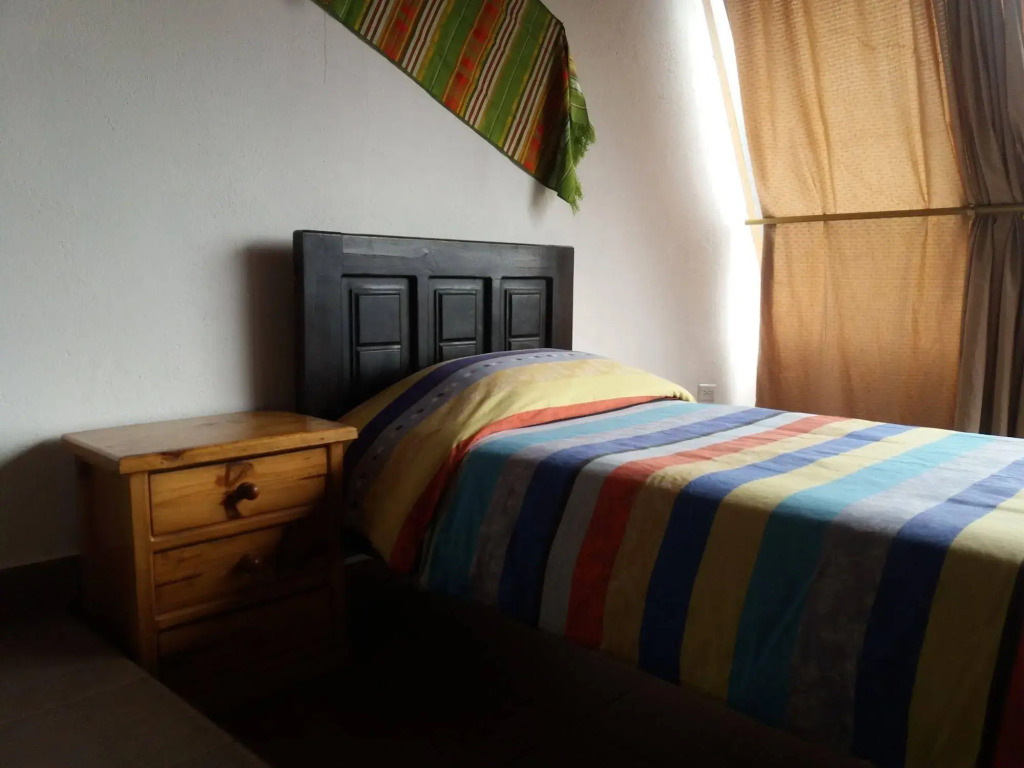 Hostal LAuberge Inn