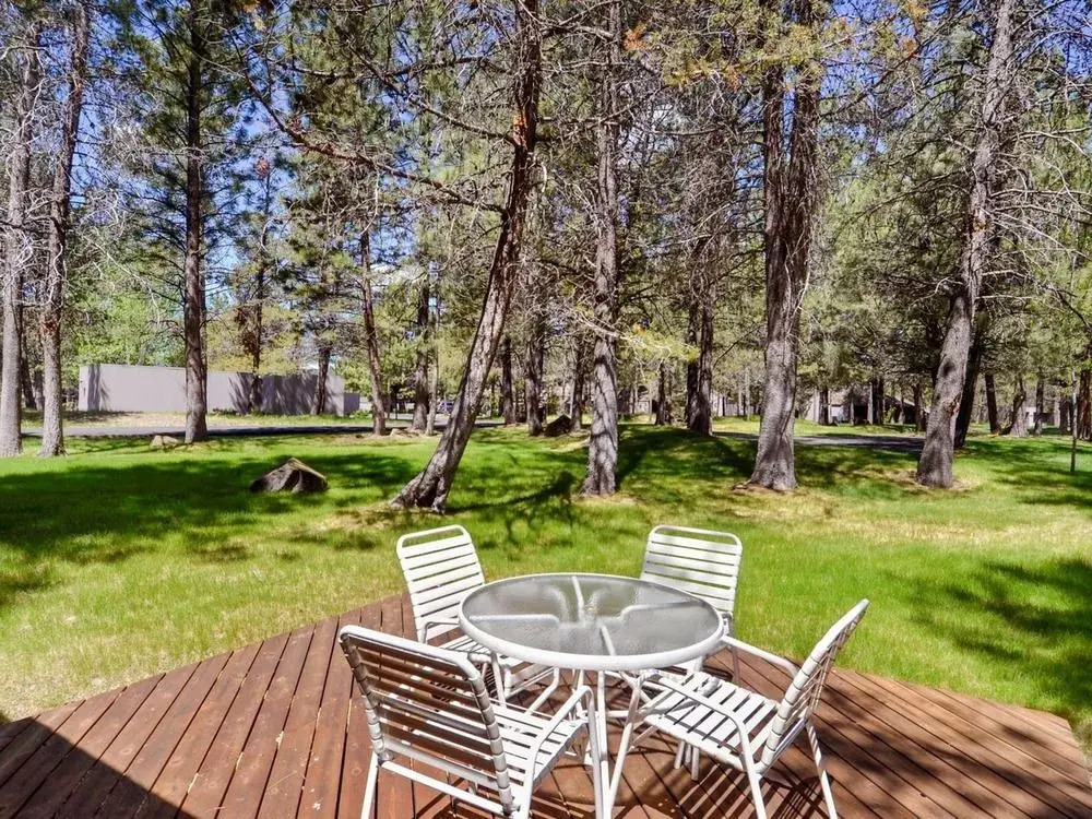 Meadow 21 2 Br condo by RedAwning