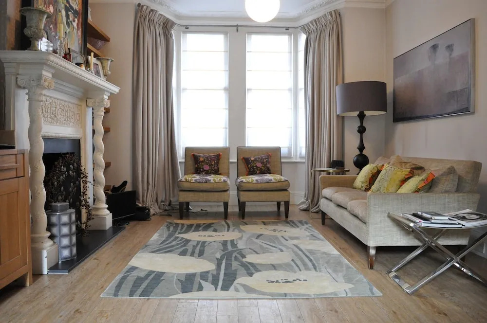 4 Bedroom Home in Great Location