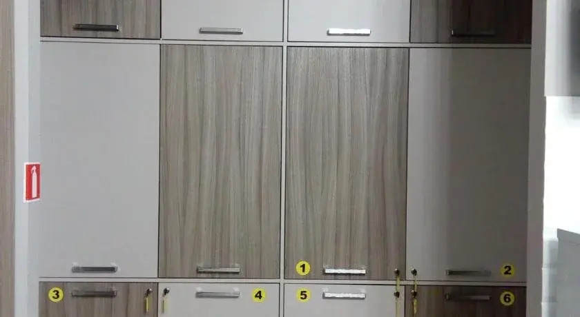Hostel ROOM