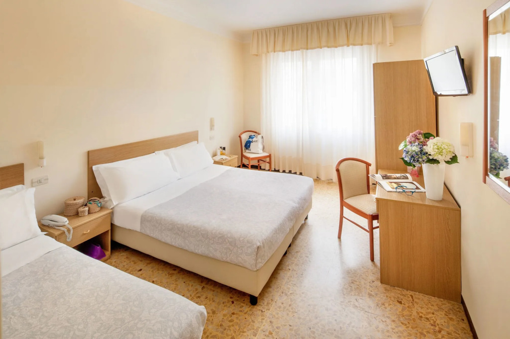 Hotel Centrale Curtis