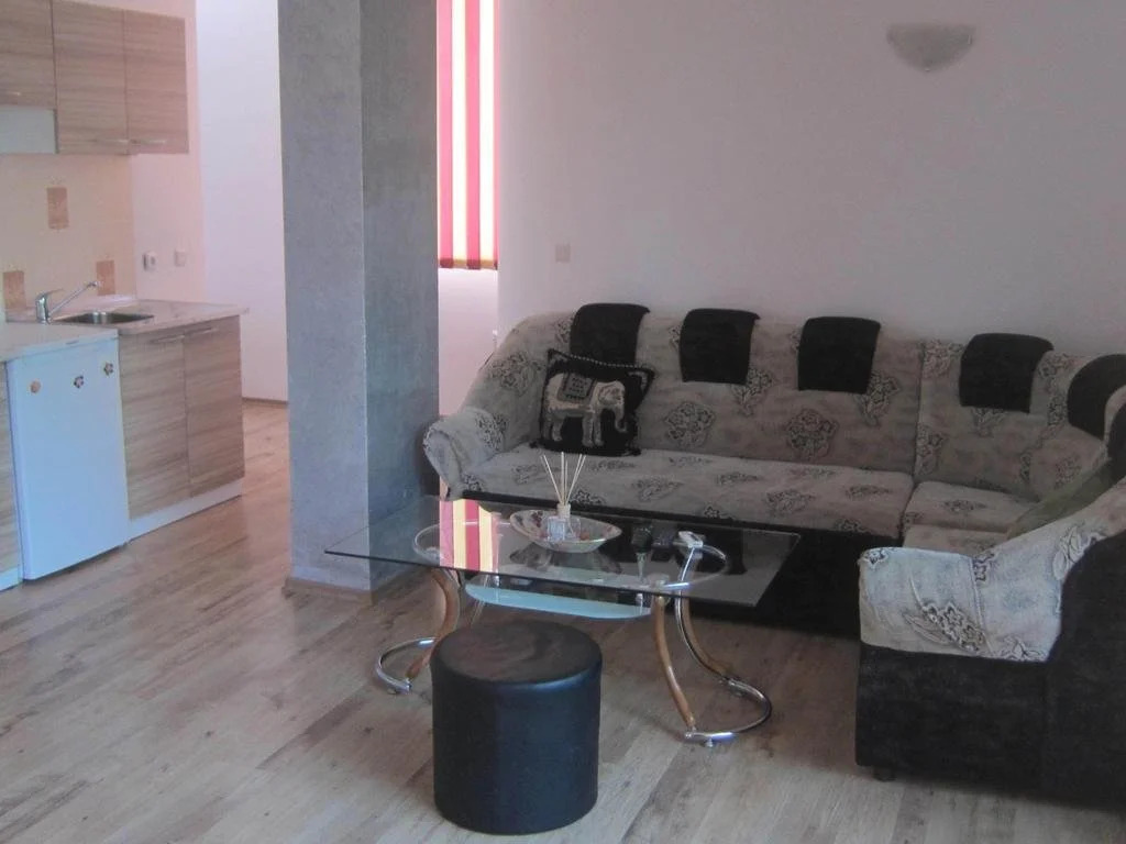 Global Ville Apartcomplex
