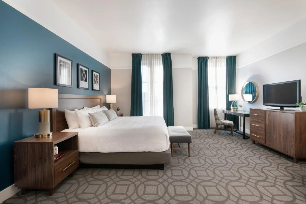 Magnolia Hotel Omaha Downtown - Old Market