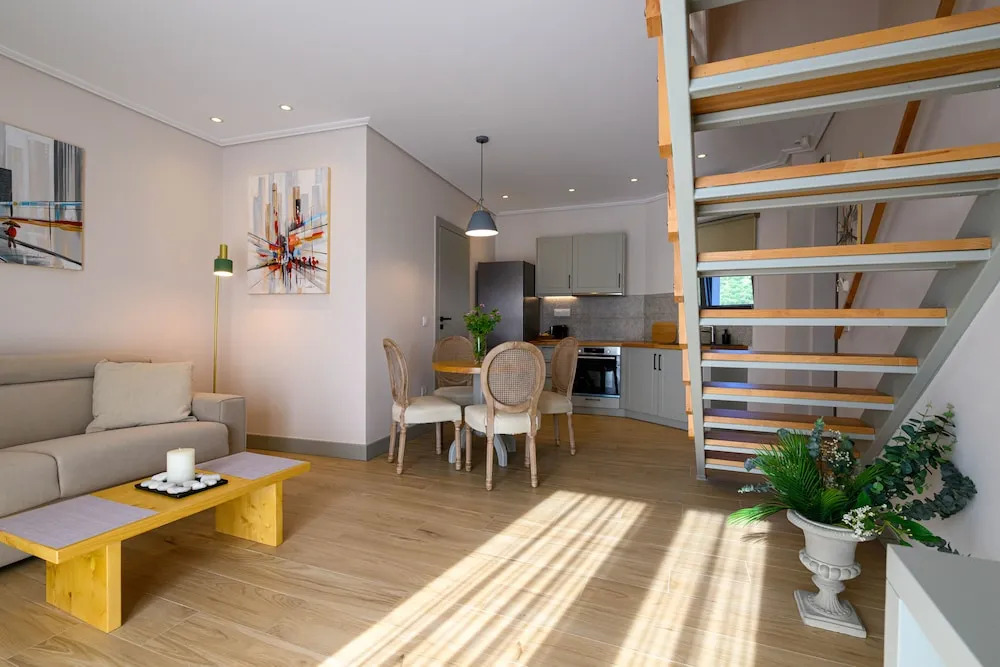 Kannas Mani Luxury Suites