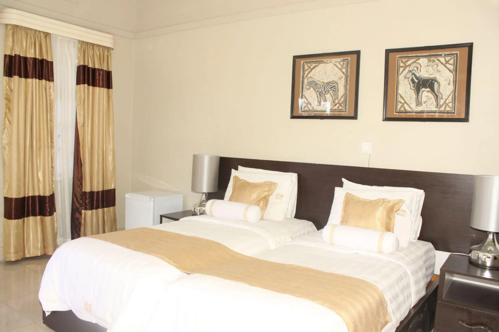Selborne Hotel