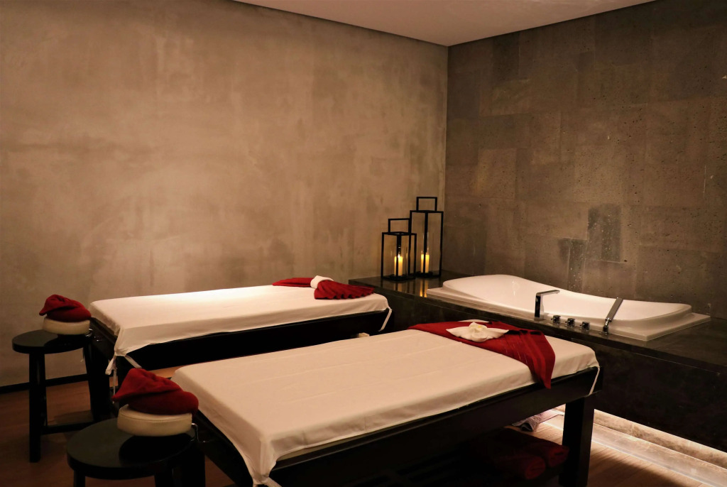 Wyndham Grand Yangon