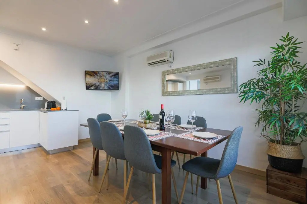 Great Penthouse duplex two terraces in City Center-