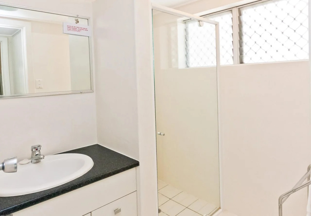 Silver Sands Apartments