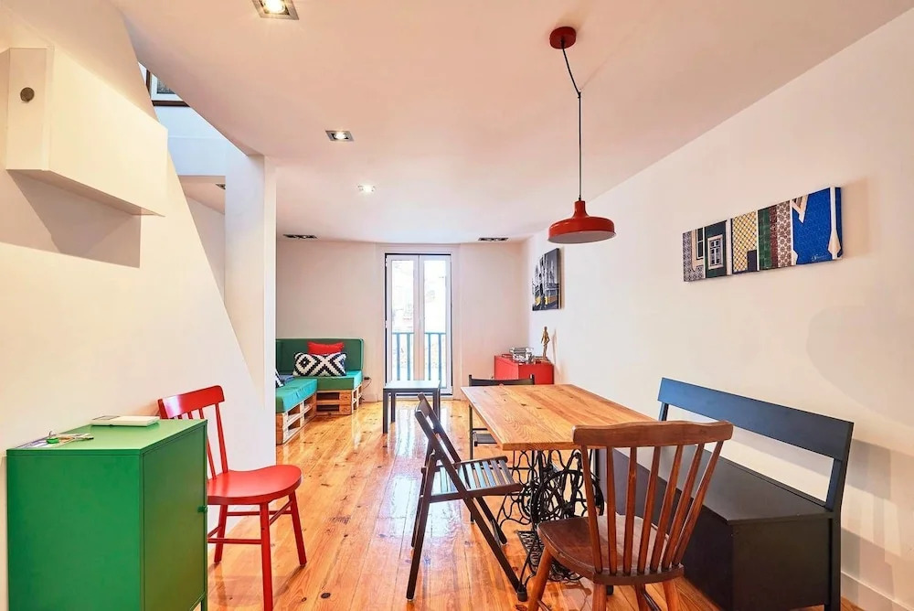 Authentic Apartment in Alfama With Terrace
