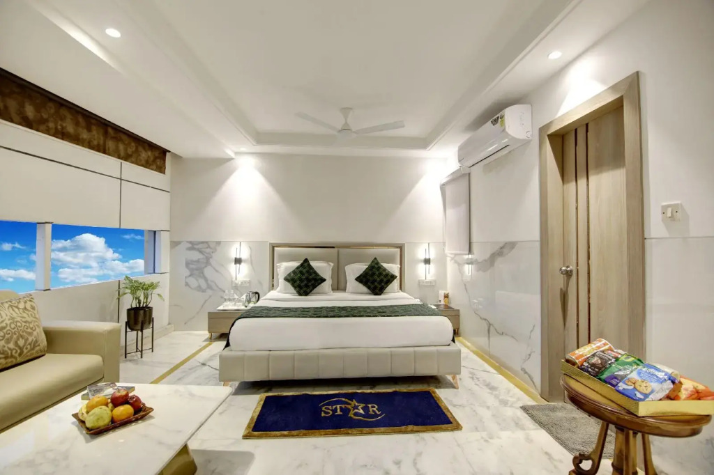 Hotel International Inn by Star Group - Near Delhi Airport