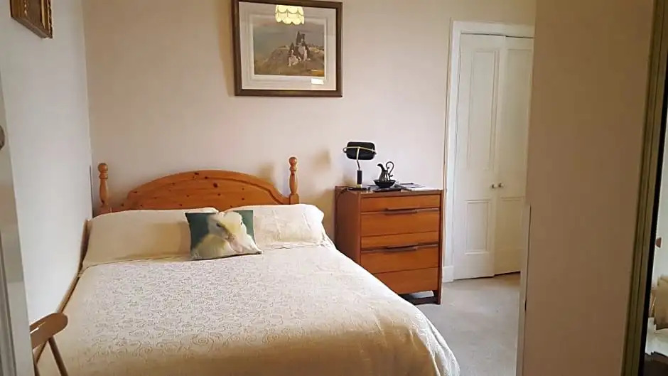 Strathcona Guesthouse