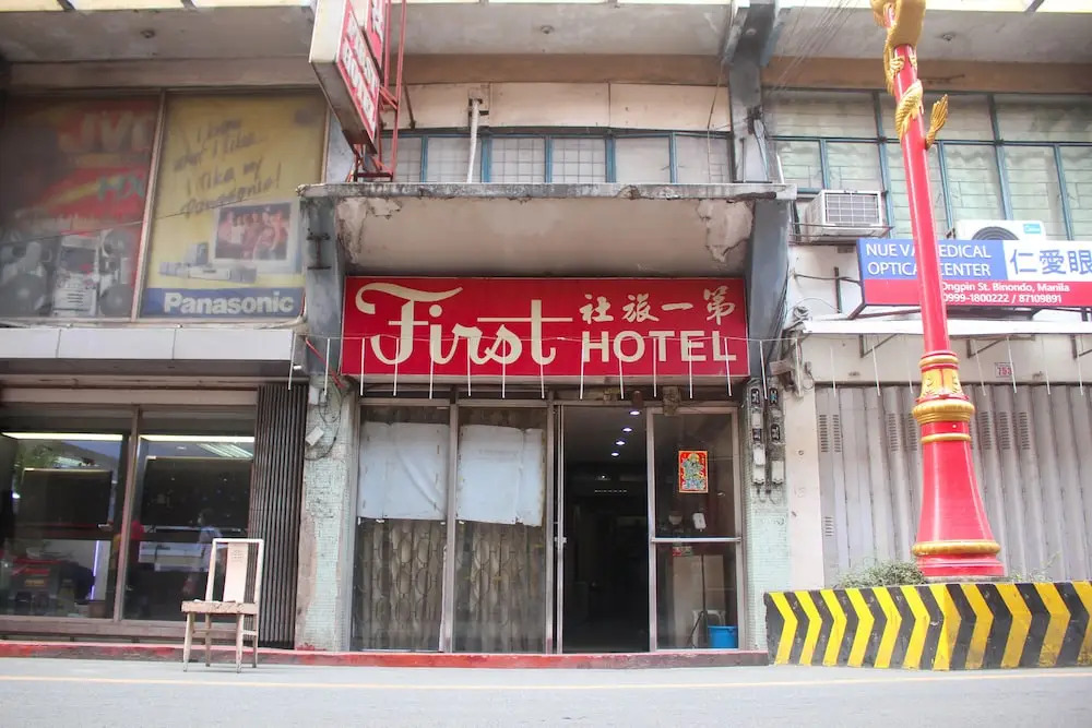 OYO 1011 First Hotel