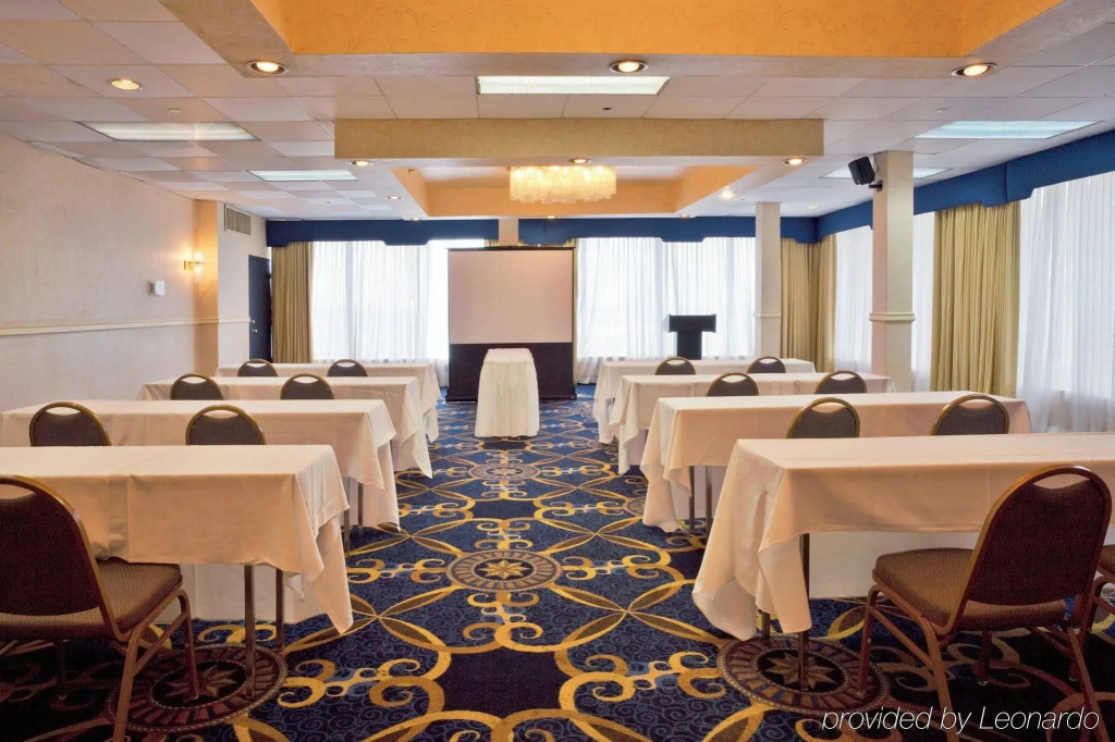 Holiday Inn Miami International Airport by IHG