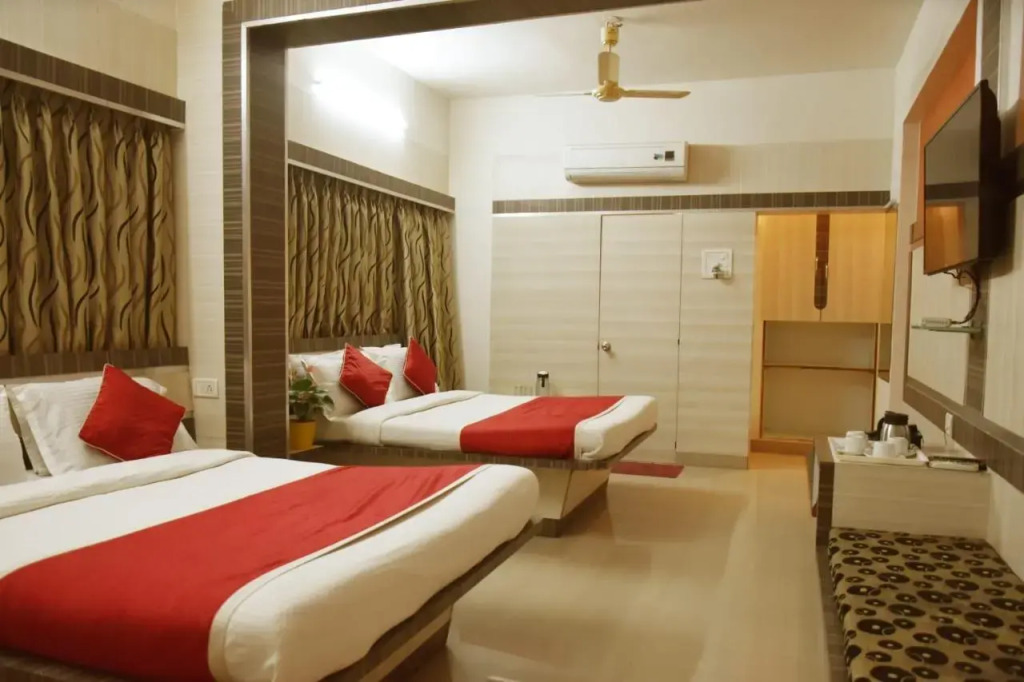 Hotel Saideep Villas, Shirdi