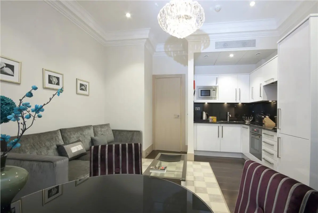 Claverley Court Apartments Knightsbridge