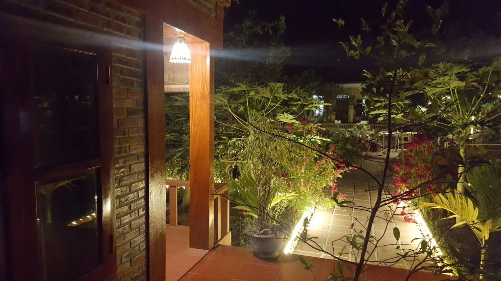 Tam Coc Lake View Homestay