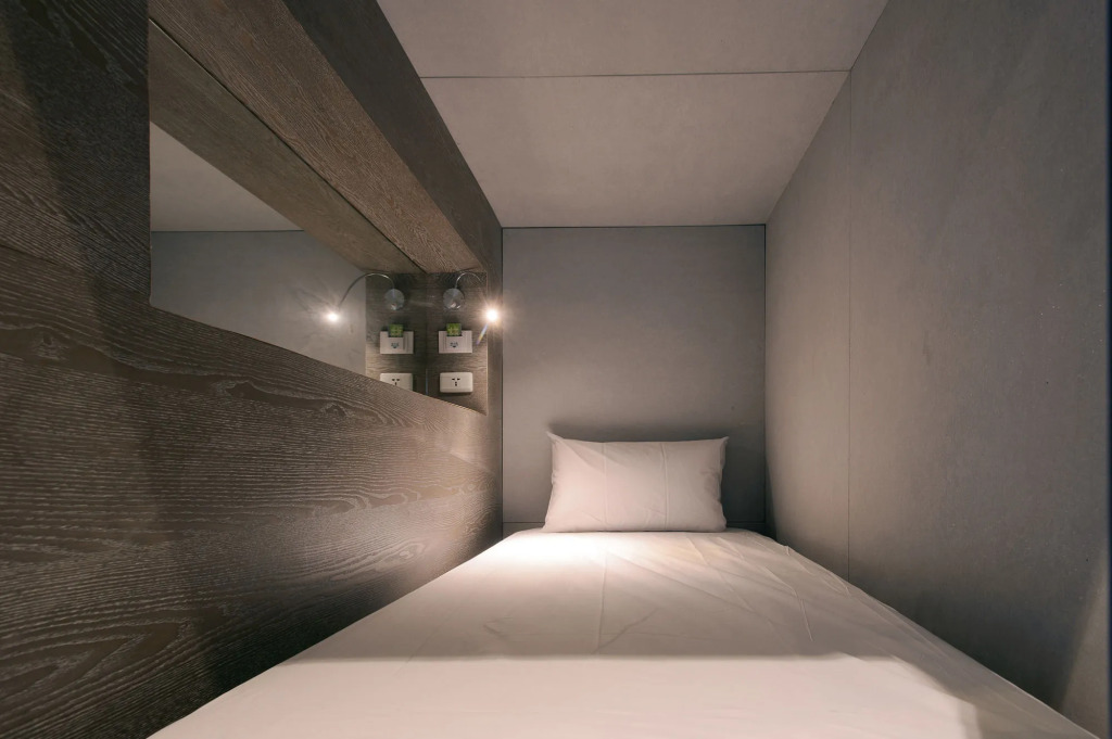 Kiwi Express Hotel-Taichung Station II