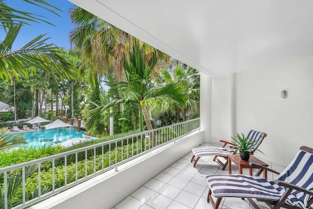 Poolside Apt. in Alamanda Beachfront Resort 54