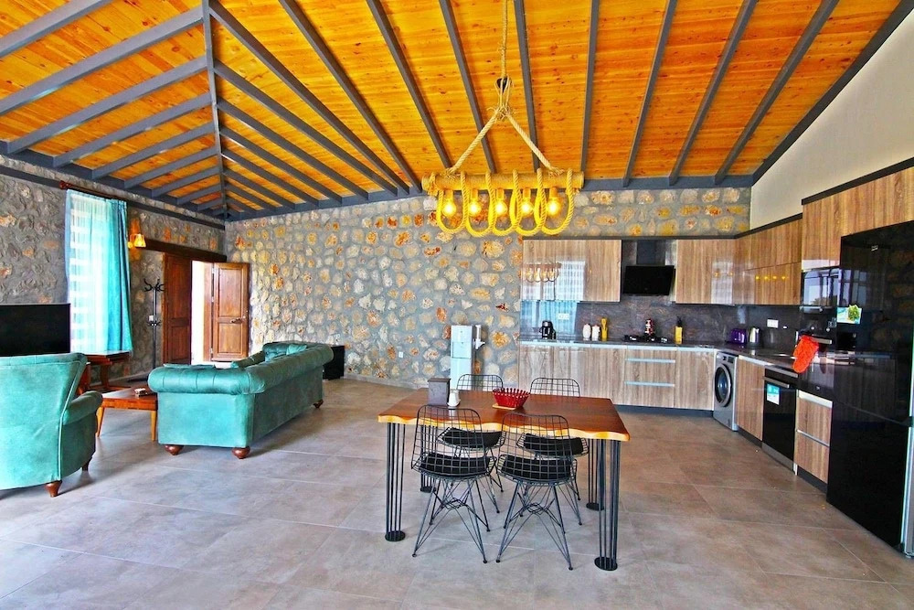 Villa Honeymoon