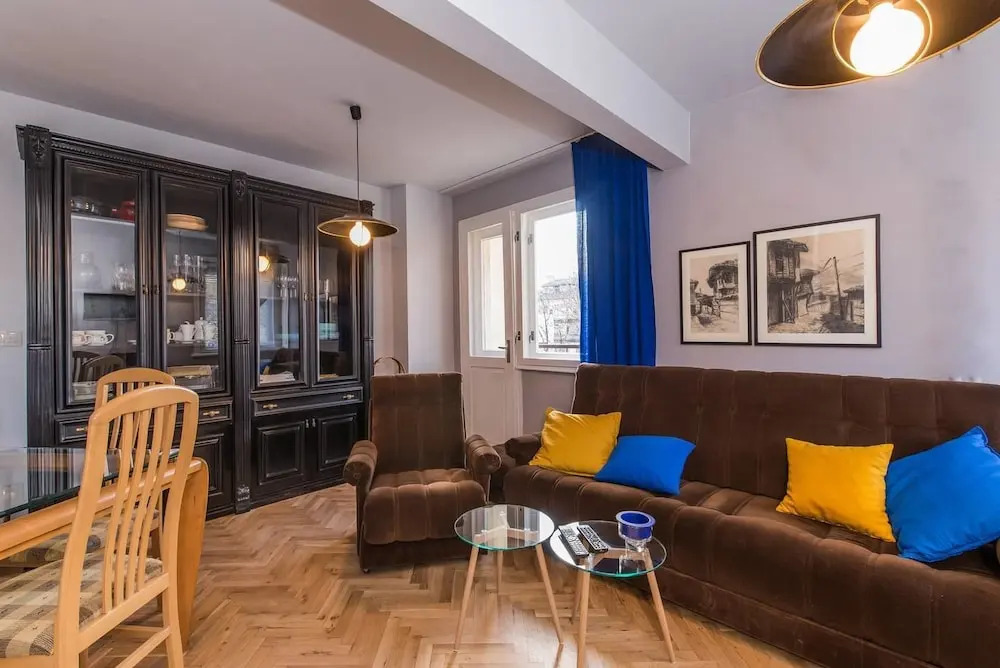 FM Economy 2-BDR Apartment - Next to Serdika Center