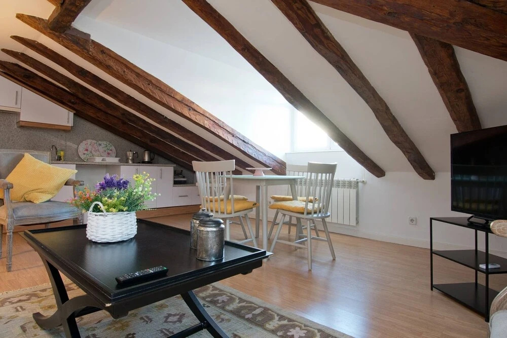 Charming Apartment In The Heart Of Madrid