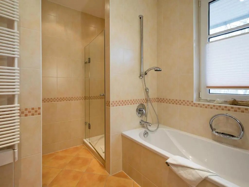 Kaiservillen Heringsdorf - Ferienwohnung mit 1 Schlafzimmer und Balkon C23