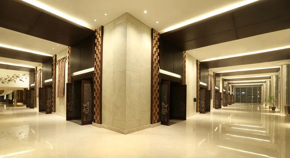 Santika Premiere Kota Harapan Indah