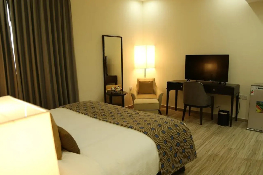 Uptown Hotel Apartment Fujairah By Gewan