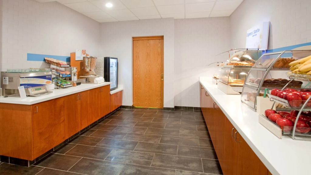 Holiday Inn Express Kearney by IHG