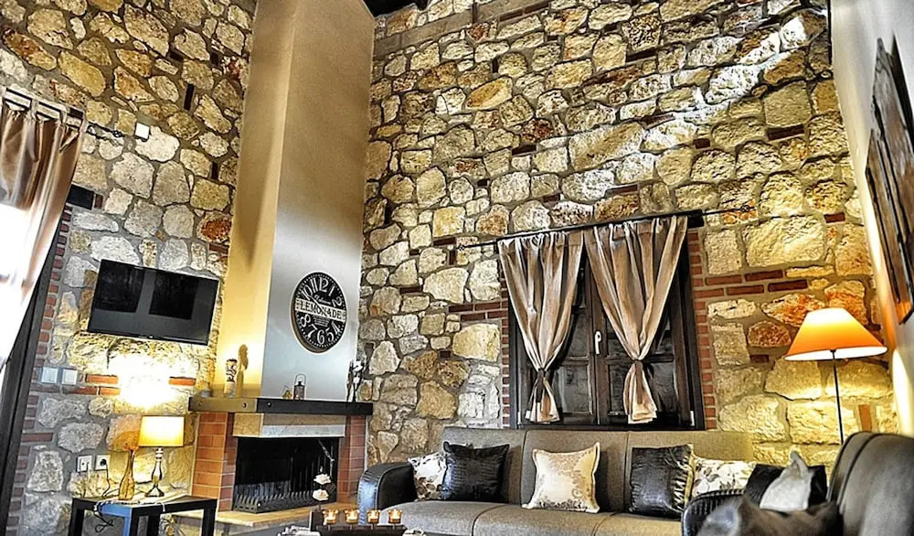 Have a Fabulous Vacation in Chalkidi With Your Family and Stay Here!