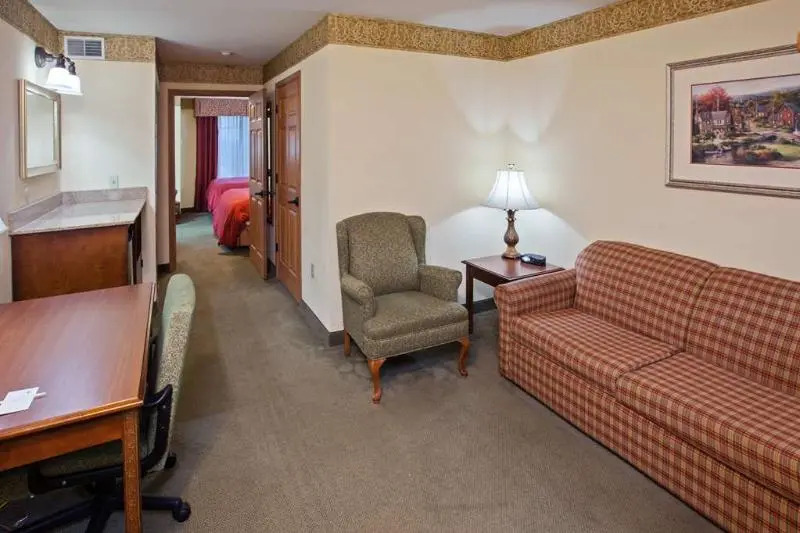Country Inn  by Radisson, Youngstown West, OH