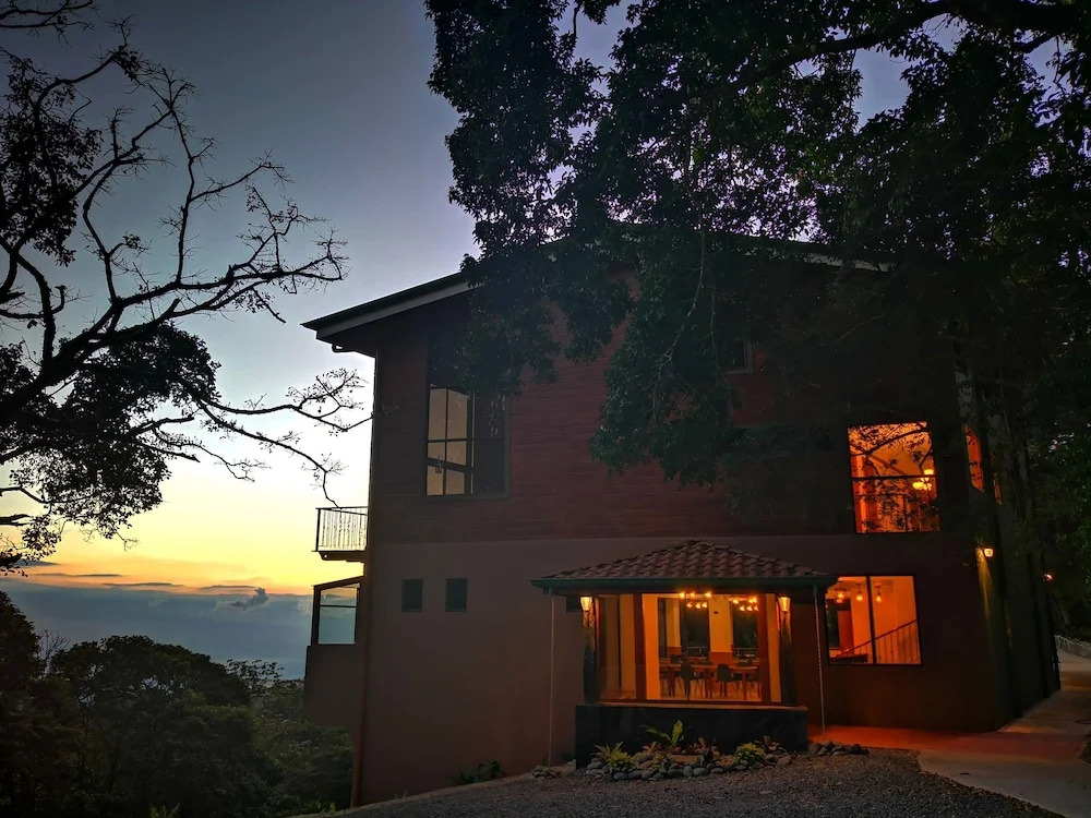 Koora Monteverde a Cloud Forest Hotel by Sandglass
