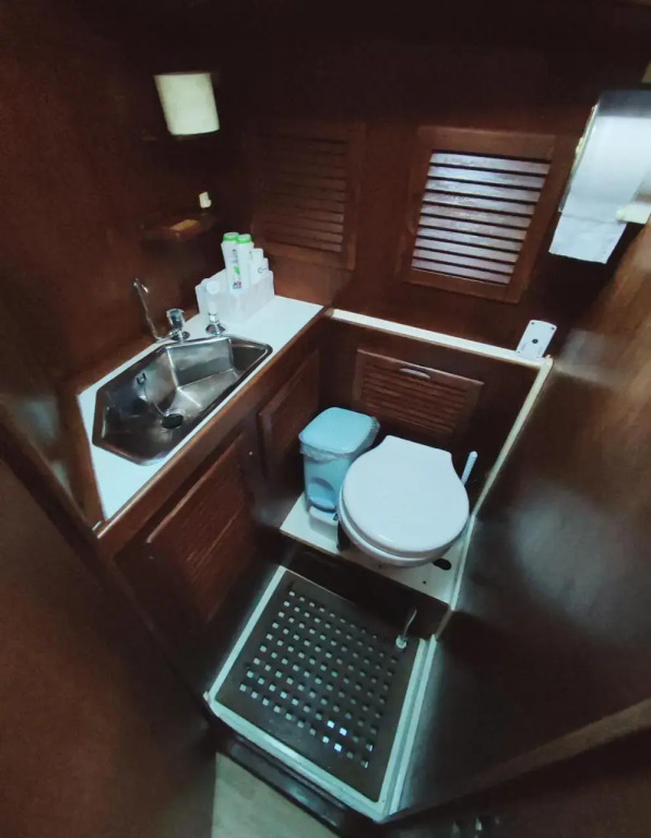 Barca a vela 12 metri Boat & Breakfast