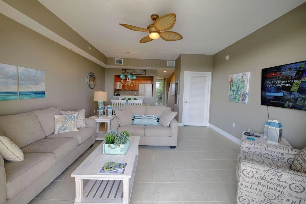 607 Little Harbor