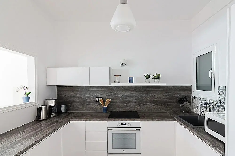 Spacious two bedroom apartment in Central location