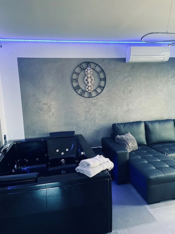 Home sweet SPA