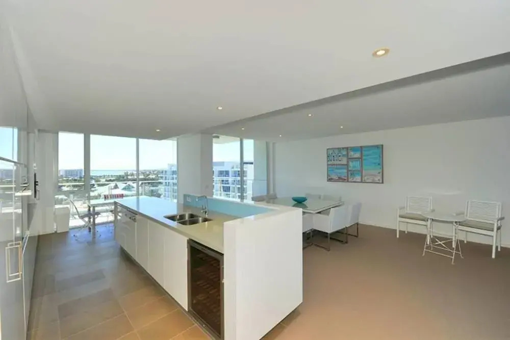 Mandurah Private Collection