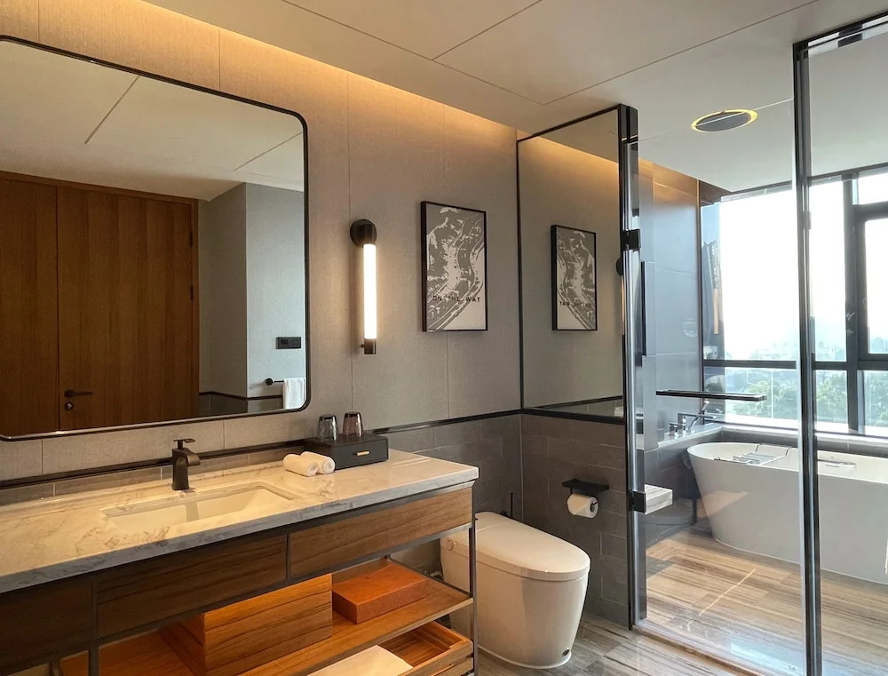 Four Points by Sheraton Yiyang