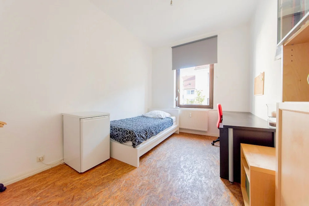Private Room Warstraße
