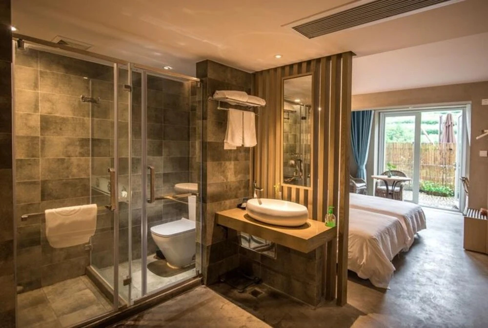 Hangzhou Yunqi Fan Path Blue b&B